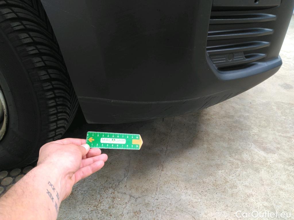  Citroen  Berlingo  Fourgon Driver M 650 1.5 BlueHDi 100CV BVM6 E6d #38