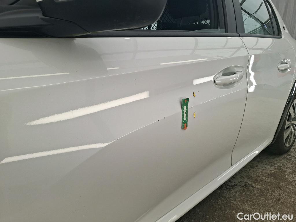  Peugeot  208  (e-) Active Business R 50kWh BVA / TRANSFO VP/VF #1