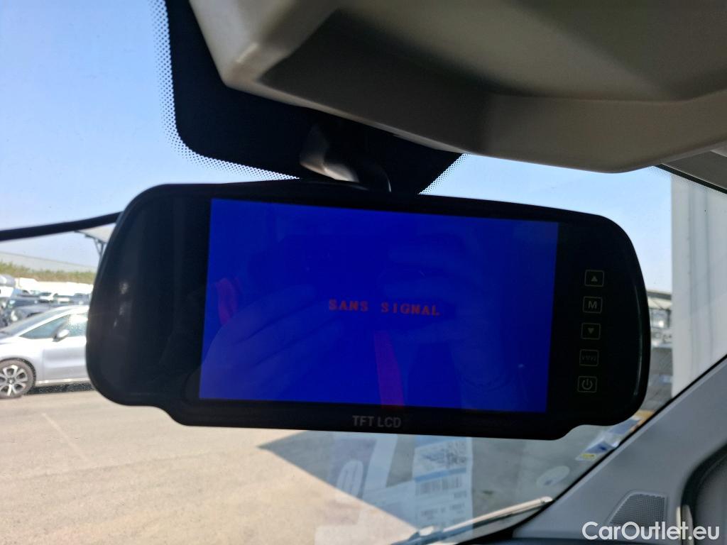  Peugeot  Boxer PEUGEOT  Chassis Cabine SC VU 2p Châssis cabine 2.0 BLUEHDI 130 PRO SR 435 L4 #26