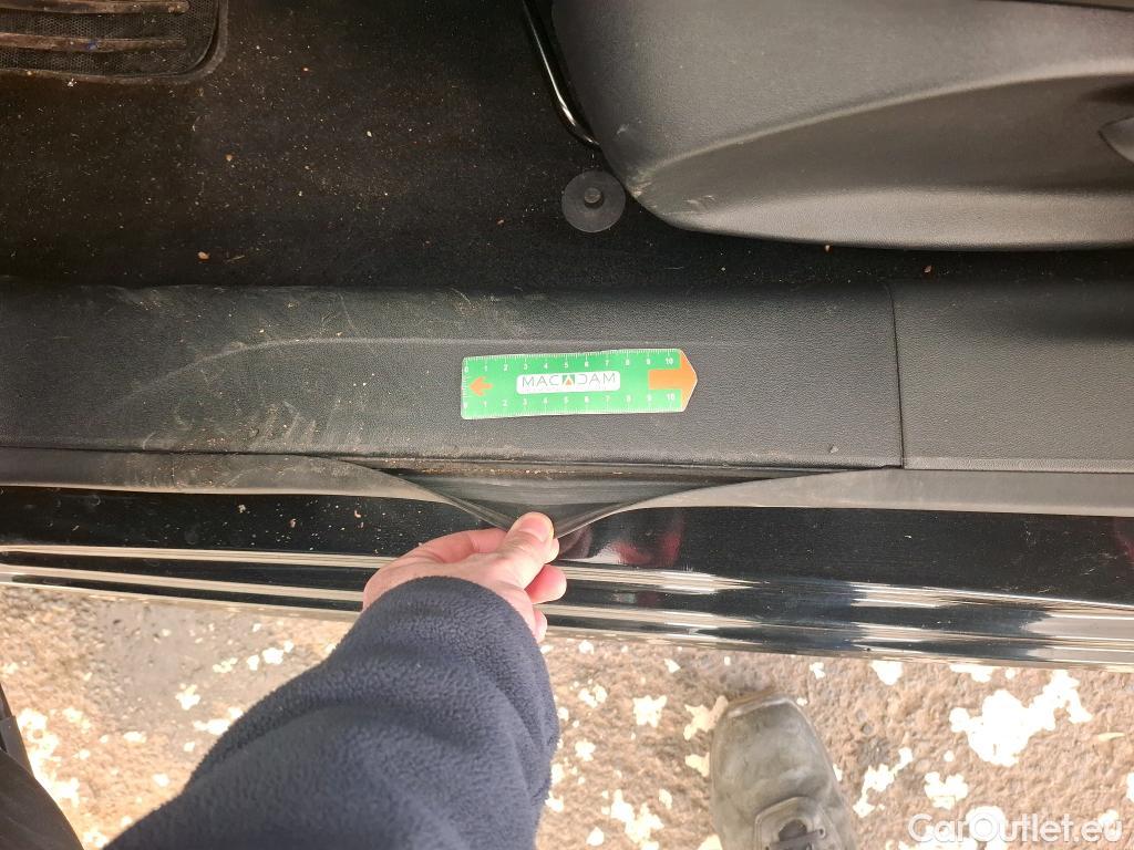  Peugeot  208  Affaire Premium Pack 1.5 HDi 100CV BVM5 E6dT #18