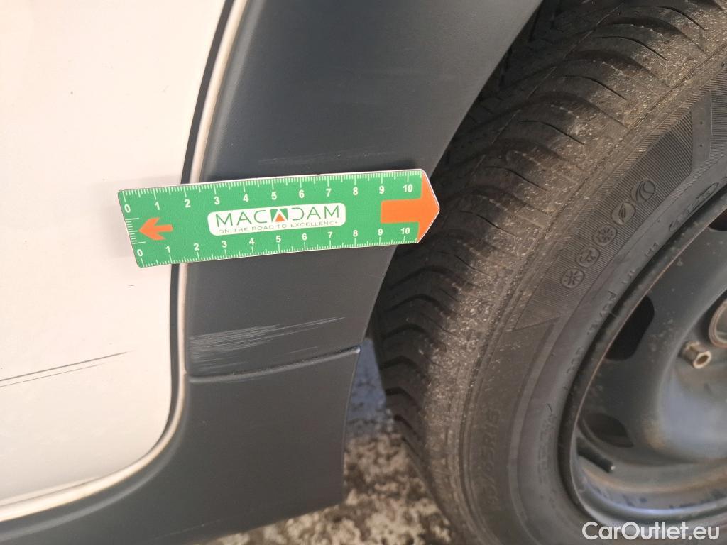  Citroen  C3  Société Feel 1.5 BlueHDI 100CV BVM6 E6dT #25