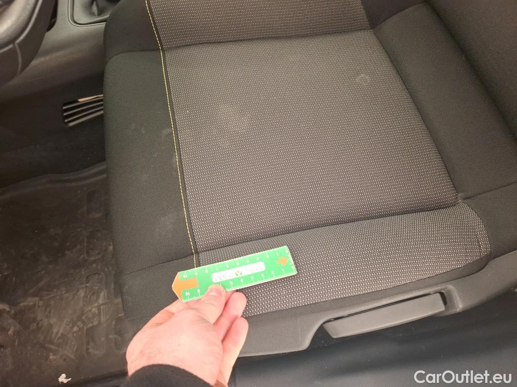  Citroen  C3  Société Feel 1.5 BlueHDI 100CV BVM6 E6dT #18