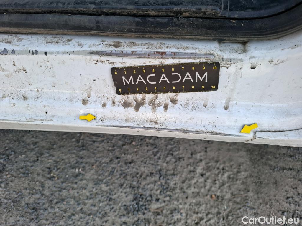  Peugeot  Boxer PEUGEOT  Chassis Cabine SC VU 2p Châssis cabine 2.0 BLUEHDI 130 PRO SR 435 L4 #18