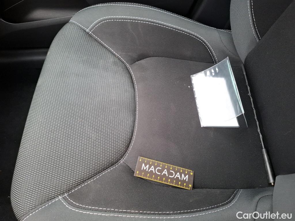  Renault  Clio  IV Air MediaNav 1.5 dCi 90CV BVM5 E6 #28