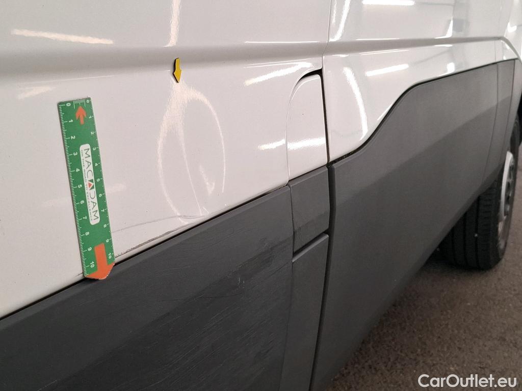  Iveco  Daily IVECO  / 2014 / 4P / Fourgon tôlé 3.0 35S14NA8 V11 H2 3520 B POWER #13