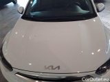  KIA  STONIC KIA  / 2017 / 5P / SUV 1.2 DPI STYLE #25