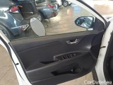  KIA  STONIC KIA  / 2017 / 5P / SUV 1.2 DPI STYLE #72