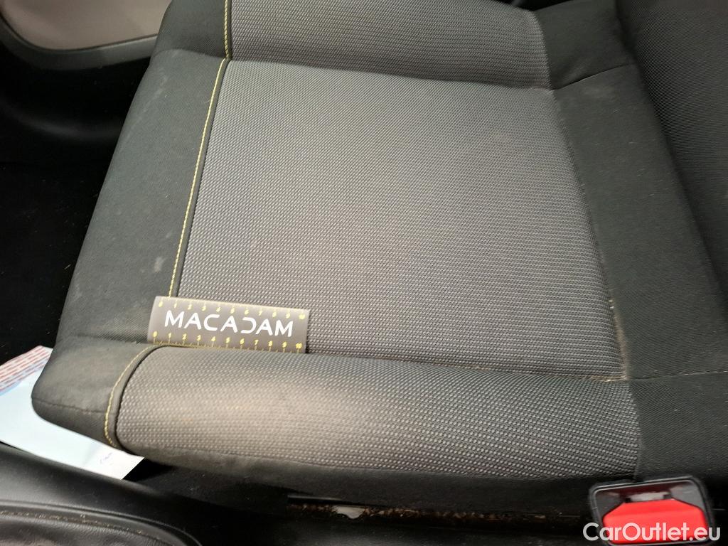  Citroen  C3  Société Feel 1.5 BlueHDI 100CV BVM6 E6d #18