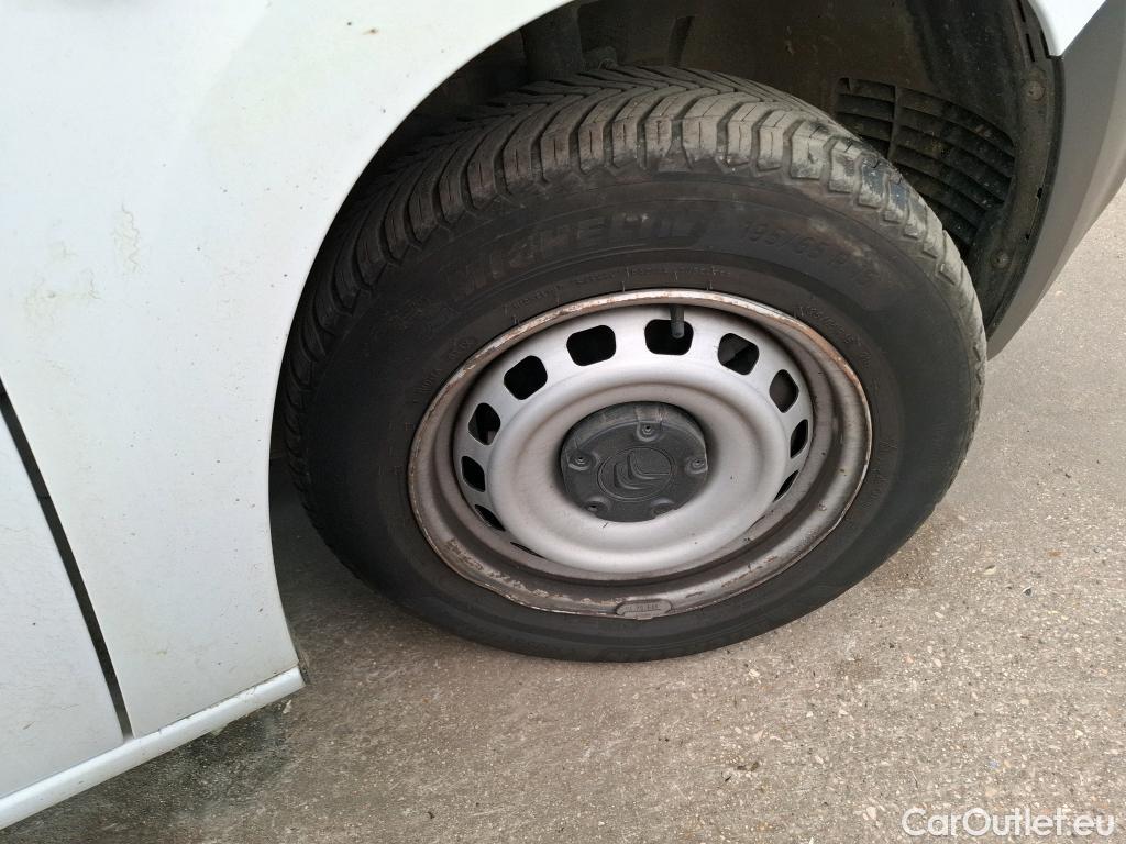  Citroen  Berlingo  Fourgon Club M 650 1.5 BlueHDi 100CV BVM6 E6d #26