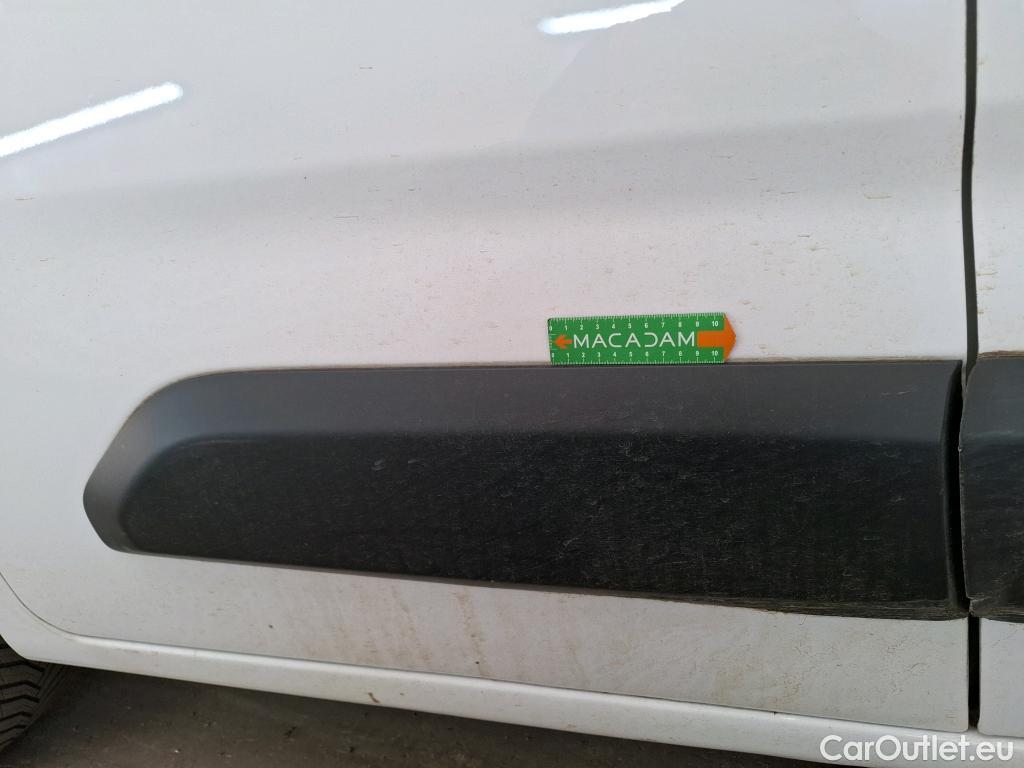  Citroen  Berlingo  Fourgon Club M 650 1.5 BlueHDi 100CV BVM6 E6d #18