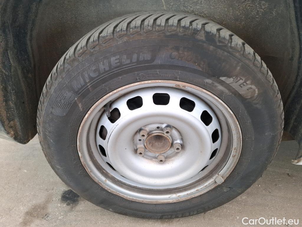  Citroen  Berlingo  Fourgon Club M 650 1.5 BlueHDi 100CV BVM6 E6d #24