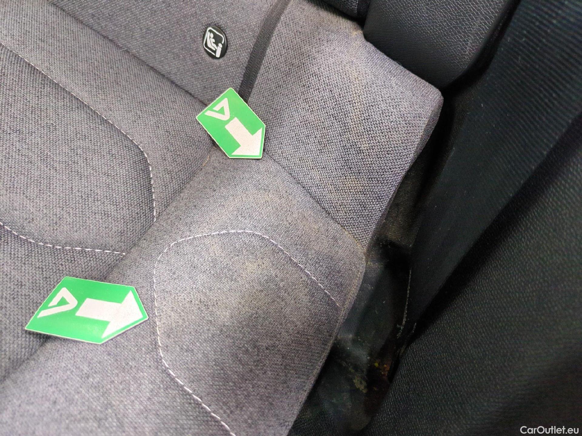  Citroen  C4 X (2022) PureTech 130 S&S EAT8 Feel Pack / GARANTIE CONSTRUCTEUR 10 ANS VOIR PHOTO 2 #33