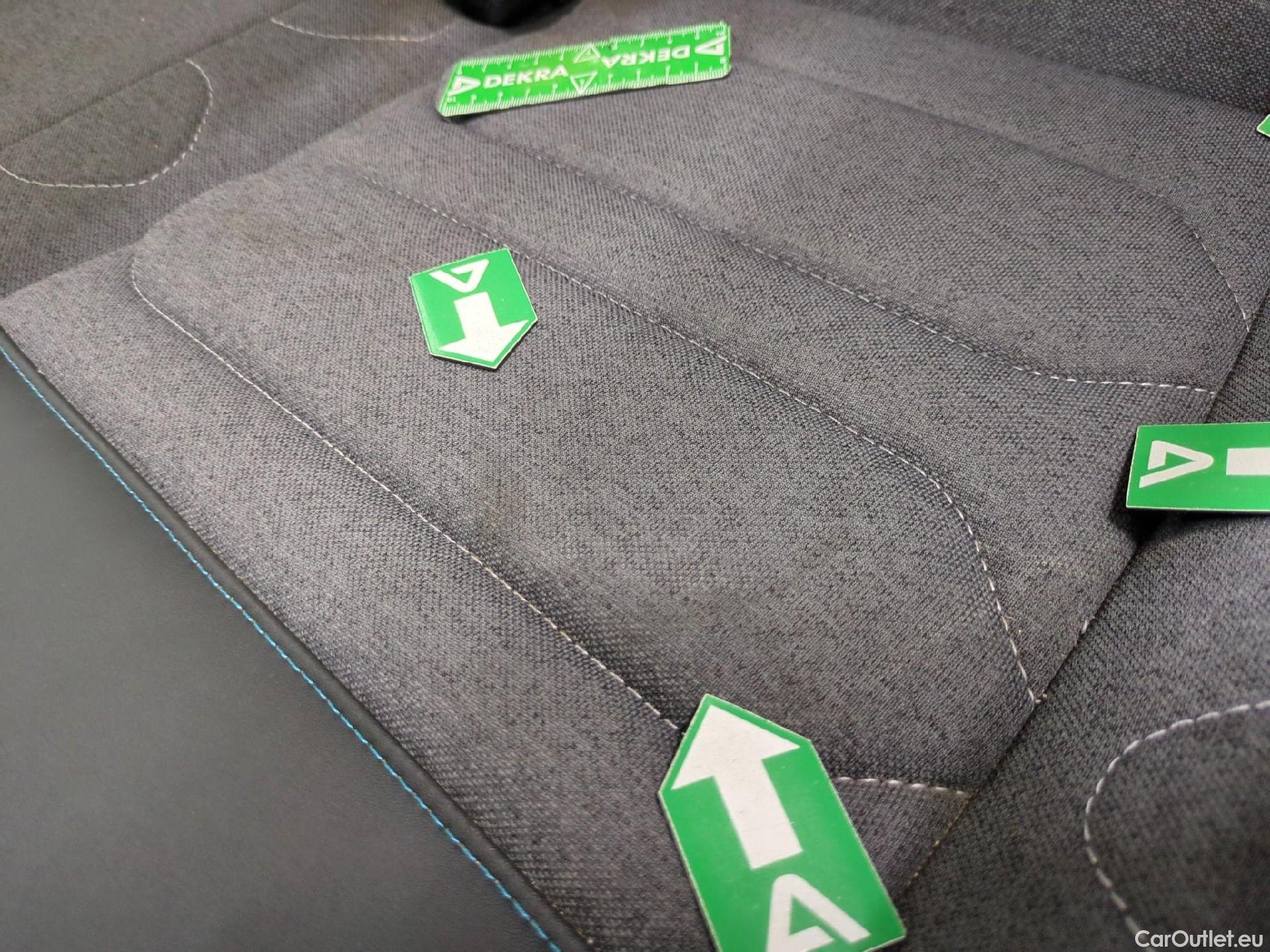  Citroen  C4 X (2022) PureTech 130 S&S EAT8 Feel Pack / GARANTIE CONSTRUCTEUR 10 ANS VOIR PHOTO 2 #34