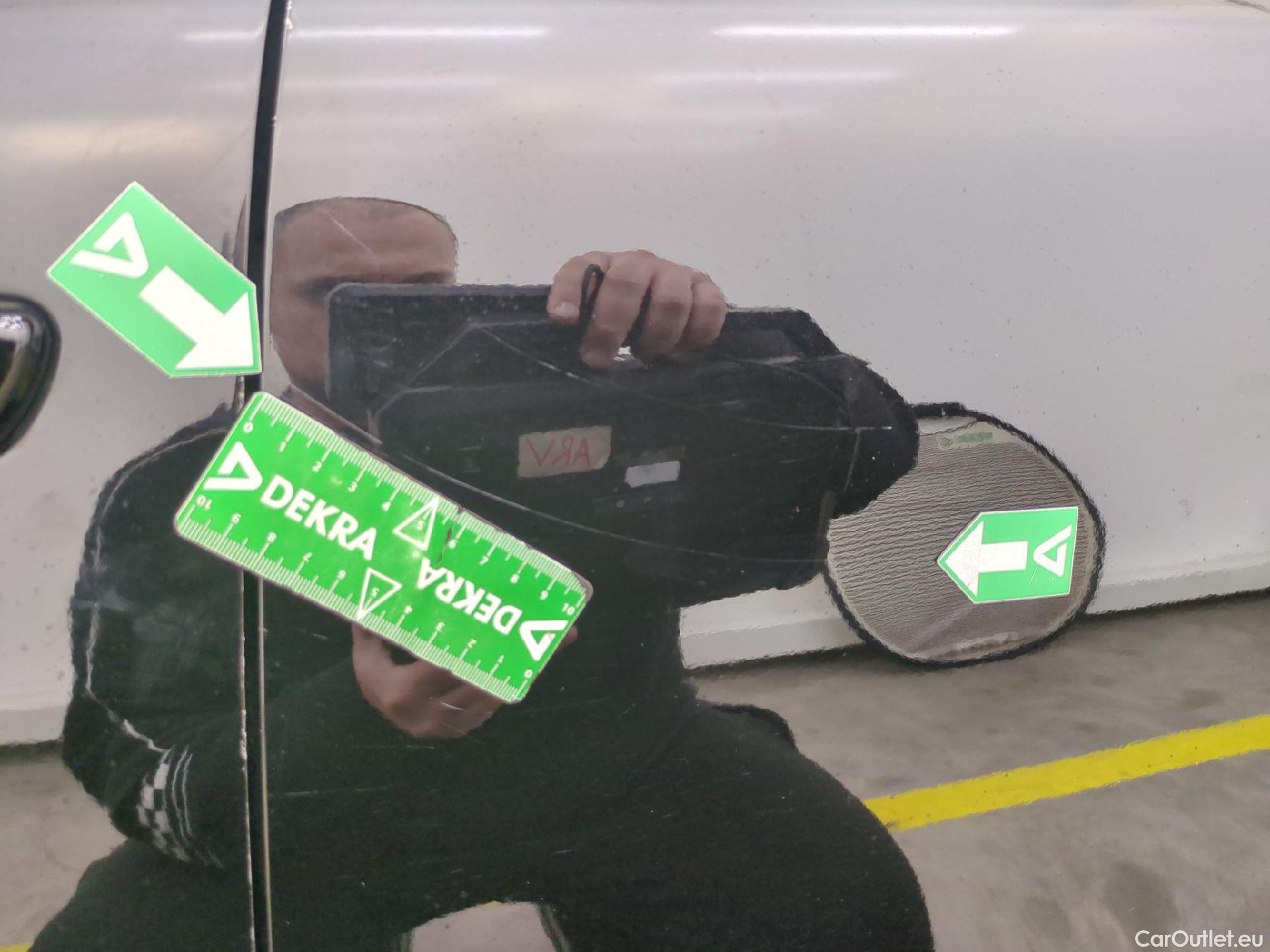  Citroen  C4 X (2022) PureTech 130 S&S EAT8 Feel Pack / GARANTIE CONSTRUCTEUR 10 ANS VOIR PHOTO 2 #19