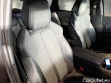  Peugeot  3008 PEUGEOT  / 2020 / 5P / SUV BLUEHDI 130 EAT8 SeS ALLURE #13