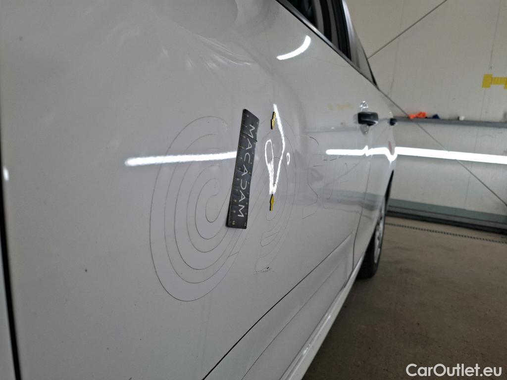  Peugeot  208  Affaire Pro 1.6 HDi 75CV BVM5 E6 #2