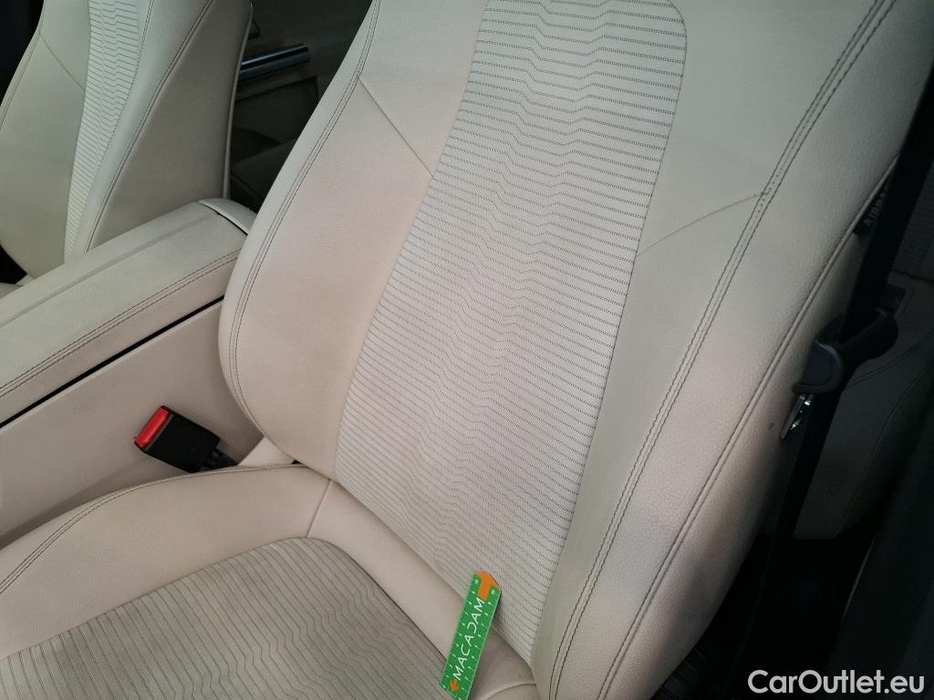  Mercedes  GLA MERCEDES-BENZ  / 2020 / 5P / SUV 1.3  250 e BUSINESS LINE DCT #25