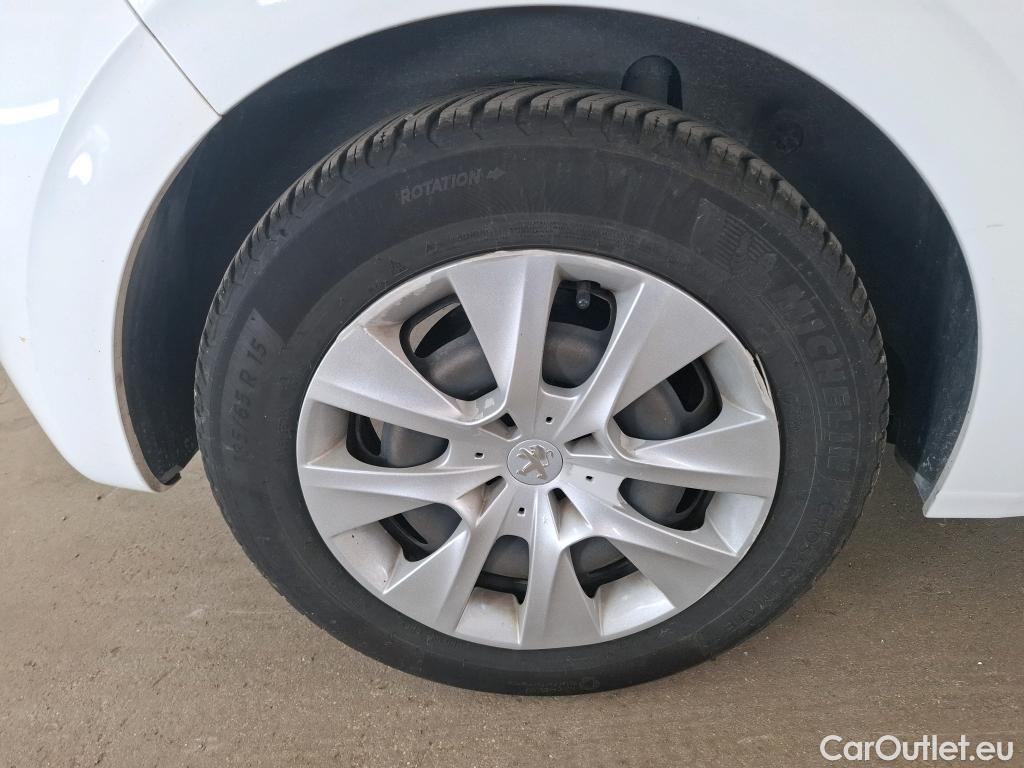  Peugeot  208  Affaire Pro 1.6 HDi 75CV BVM5 E6 #47