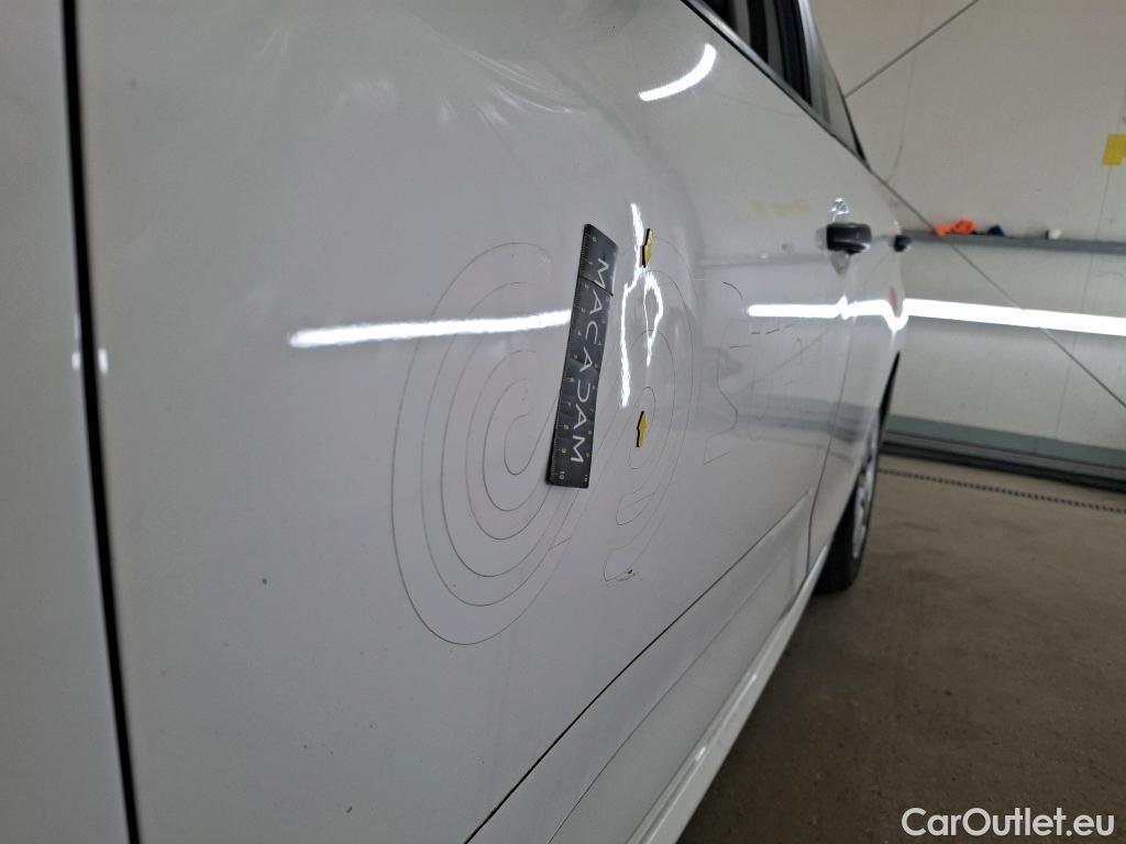  Peugeot  208  Affaire Pro 1.6 HDi 75CV BVM5 E6 #3