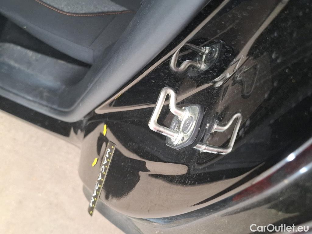  Peugeot  3008  Active Pack 1.5 HDi 130CV BVA8 E6d #54