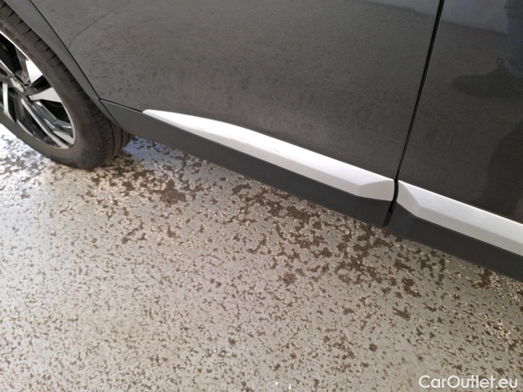  Peugeot  2008  Allure Pack 1.5 HDi 110CV BVM6 E6d #26