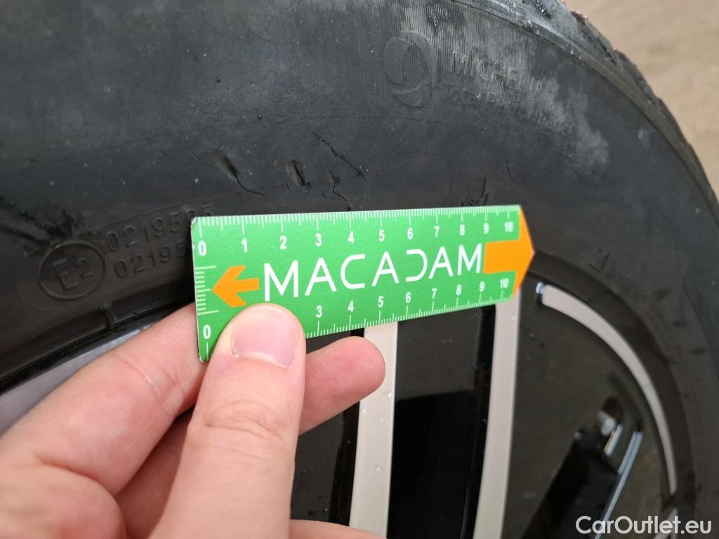  Mercedes  GLA MERCEDES-BENZ  / 2020 / 5P / SUV 1.3  250 e BUSINESS LINE DCT #3