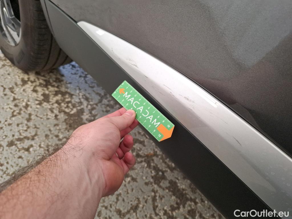  Peugeot  2008  Allure Pack 1.5 HDi 110CV BVM6 E6d #27