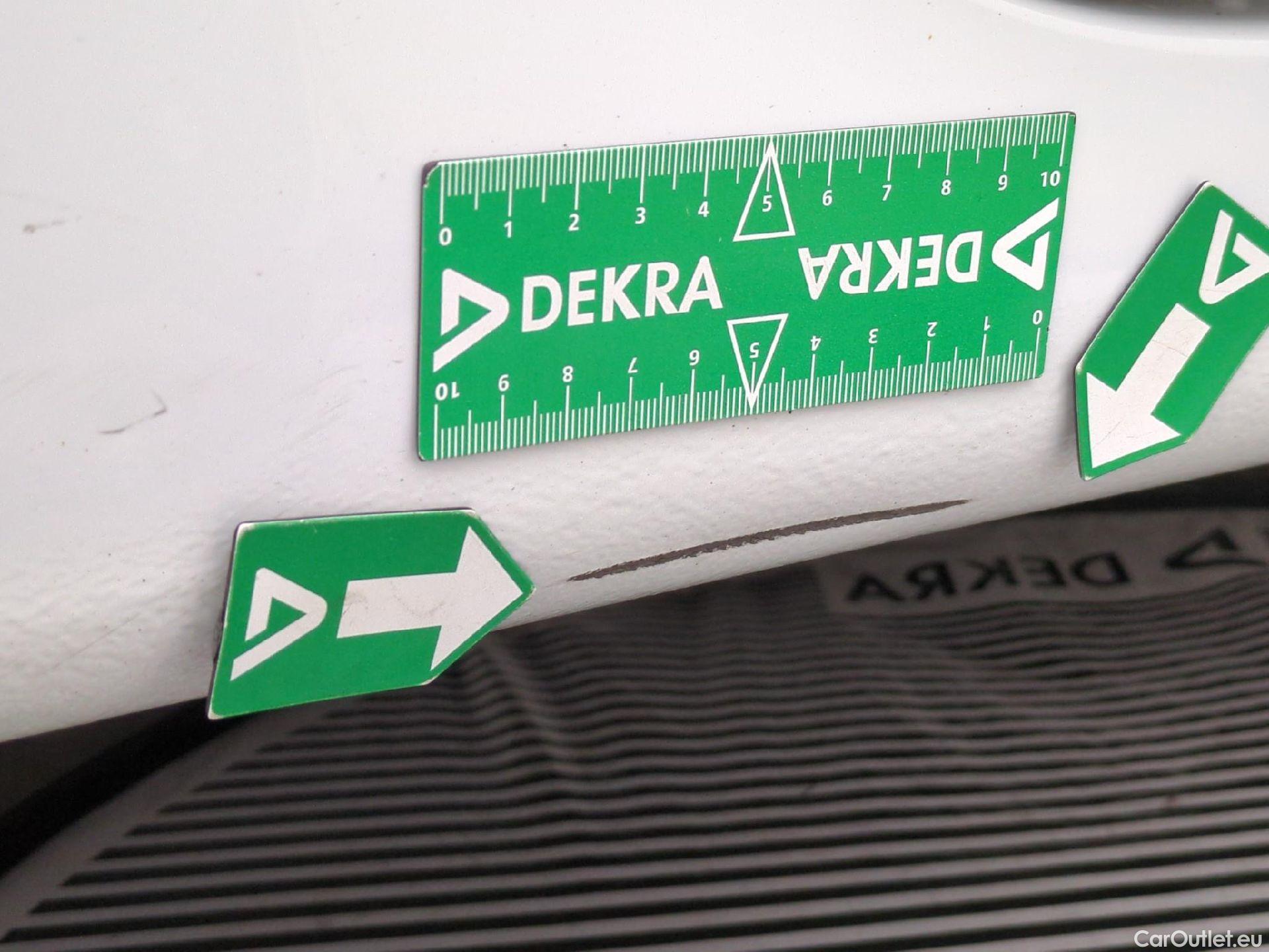  Renault  Clio  V Business 1.6 E-TECH Hybrid 140CV BVA6 E6d #25