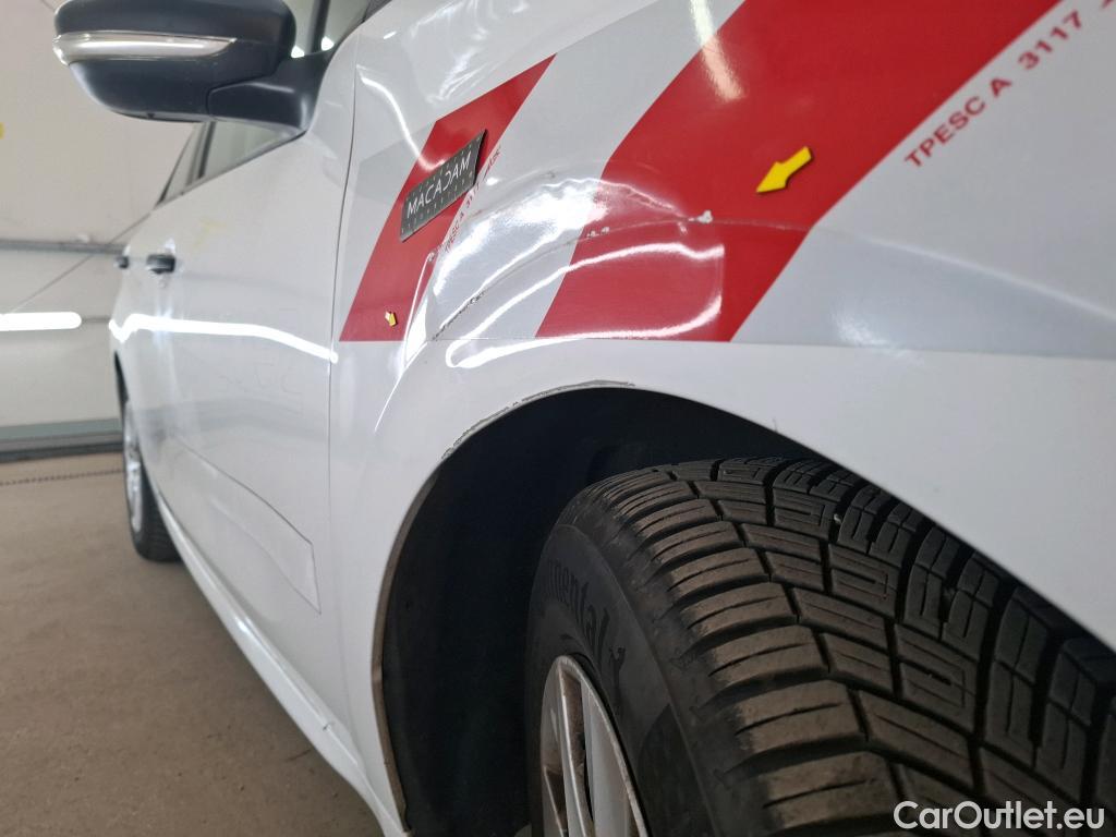  Peugeot  208  Affaire Pro 1.6 HDi 75CV BVM5 E6 #11