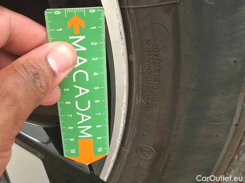  Nissan  Juke NISSAN  / 2019 / 5P / Crossover Hybrid 143 Business+ #4