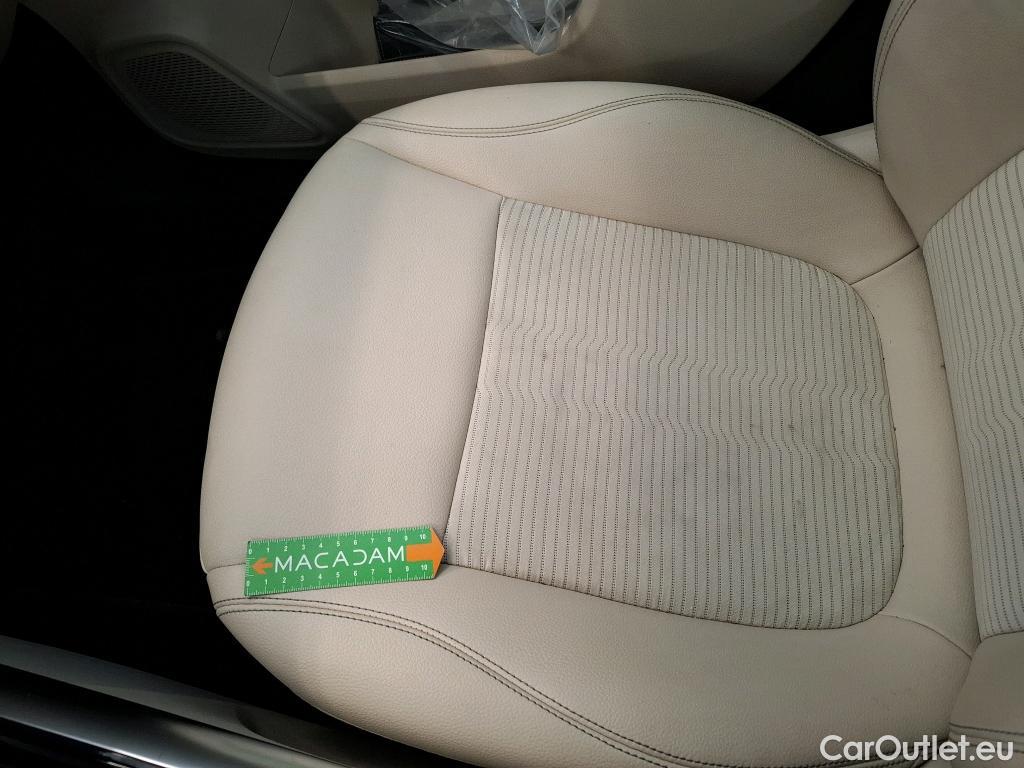  Mercedes  GLA MERCEDES-BENZ  / 2020 / 5P / SUV 1.3  250 e BUSINESS LINE DCT #23