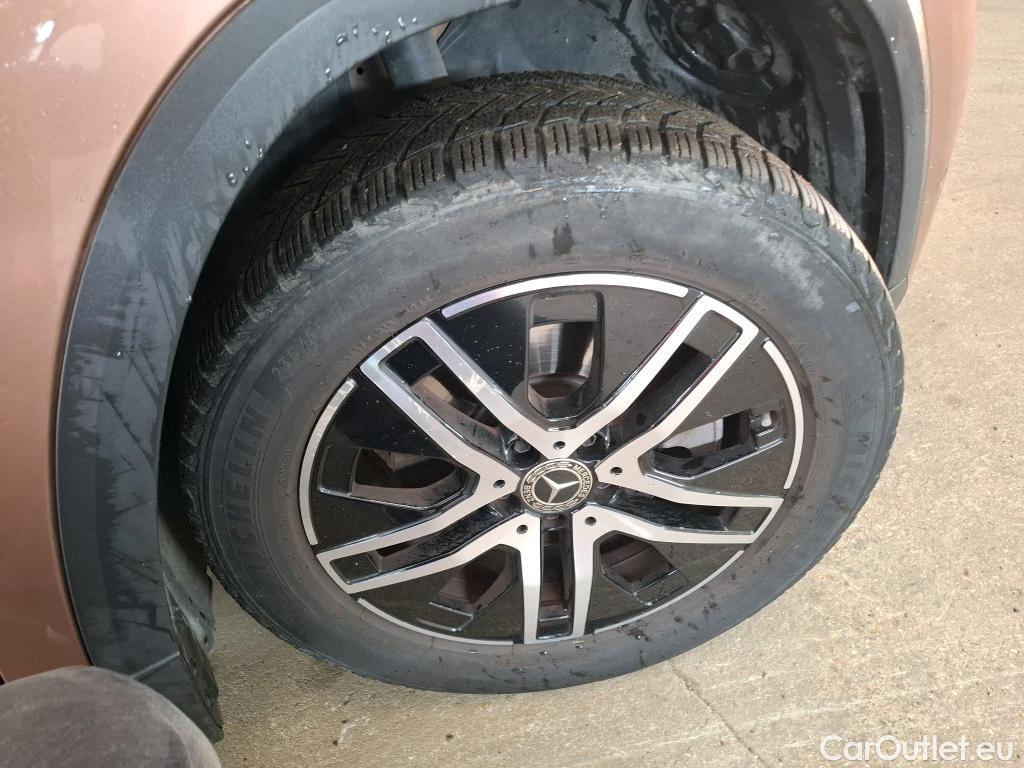  Mercedes  GLA MERCEDES-BENZ  / 2020 / 5P / SUV 1.3  250 e BUSINESS LINE DCT #1