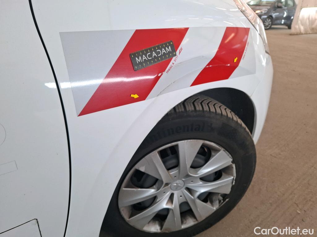  Peugeot  208  Affaire Pro 1.6 HDi 75CV BVM5 E6 #8