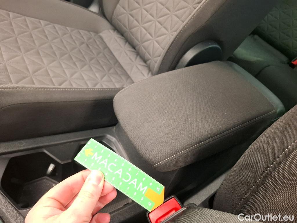  Volkswagen  Tiguan VOLKSWAGEN  5p SUV 1.5 TSI 150 EVO DSG7 Confortline #13