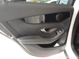  Mercedes  G-Klasee MERCEDES-BENZ GLC / 2019 / 5P / SUV 300 DE 4MATIC EQ-POWER BUSINESS AUT #107