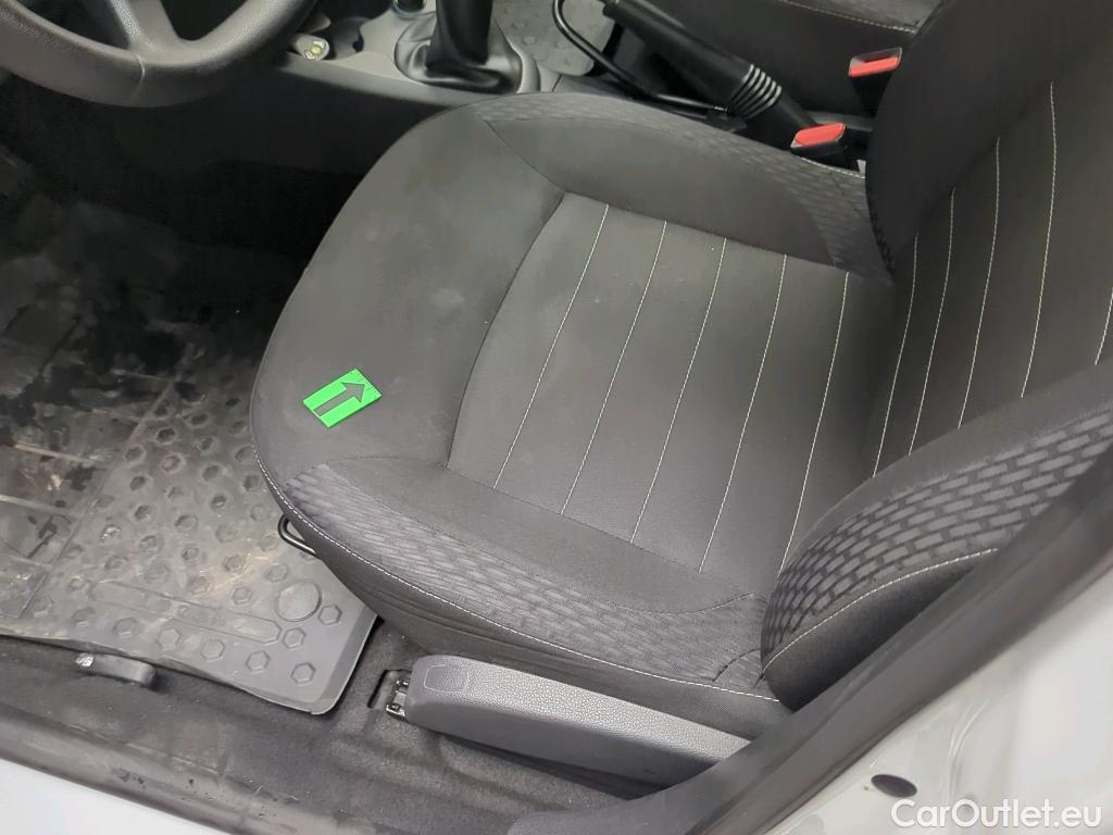  Dacia  Logan 0.9 TCe 90CP Laureate_Groupama #31