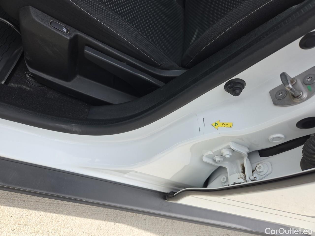  Dacia  Duster 1.5 Blue dCi 115CP Comfort 4WD #6