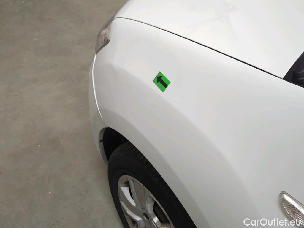  Dacia  Logan 0.9 TCe 90CP Laureate_Groupama #23