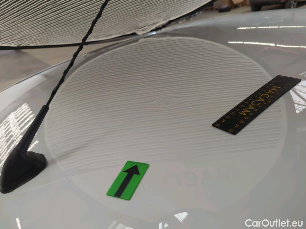  Dacia  Logan 0.9 TCe 90CP Laureate_Groupama #8