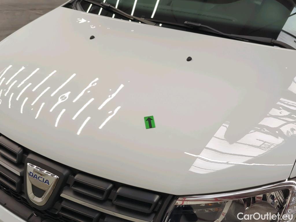  Dacia  Logan 0.9 TCe 90CP Laureate_Groupama #3