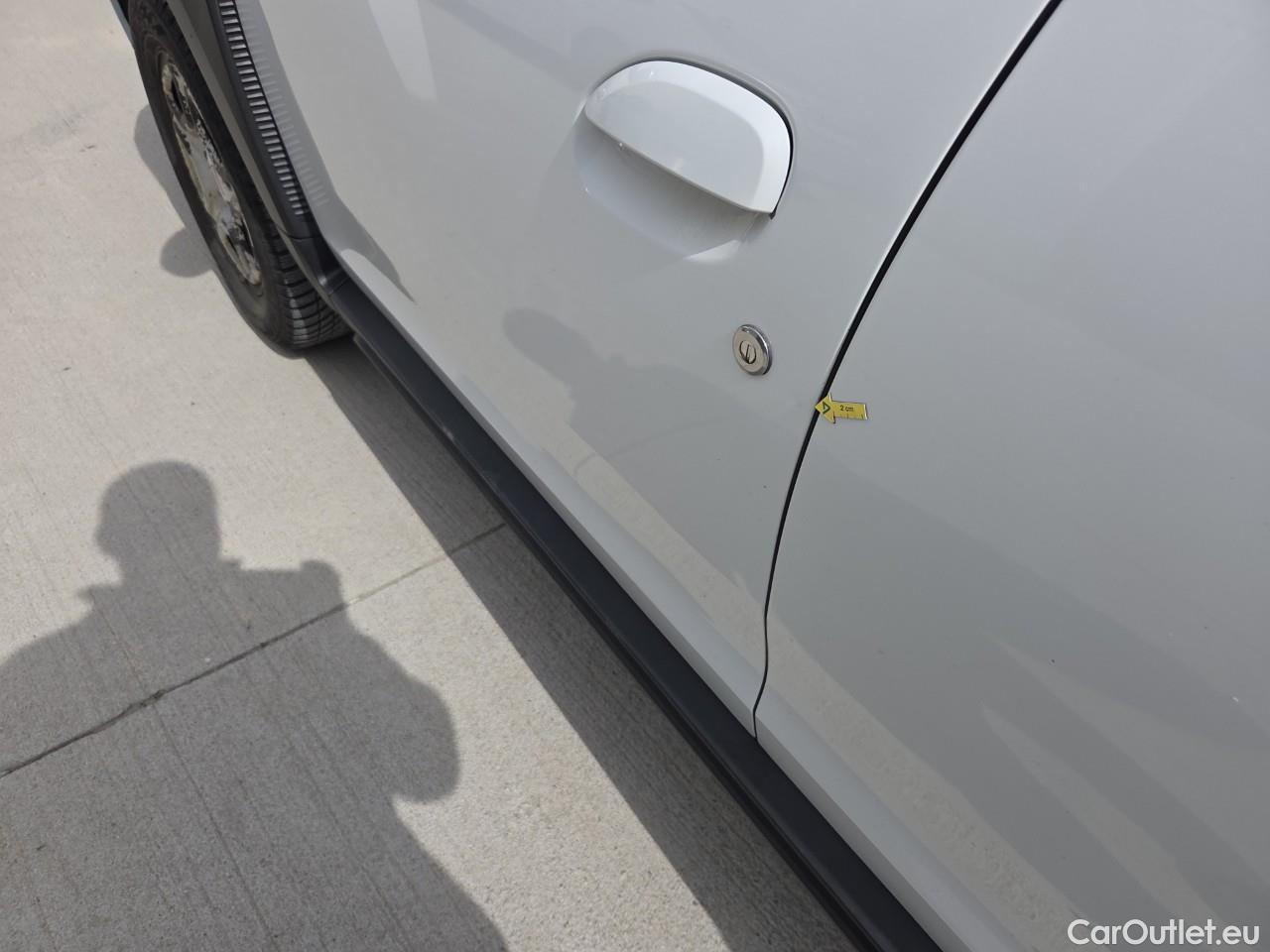  Dacia  Duster 1.5 Blue dCi 115CP Comfort 4WD #2