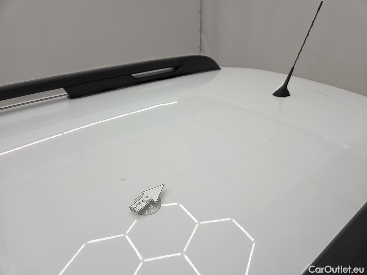  Dacia  Duster 1.5 Blue dCi 115CP Comfort 4WD #16