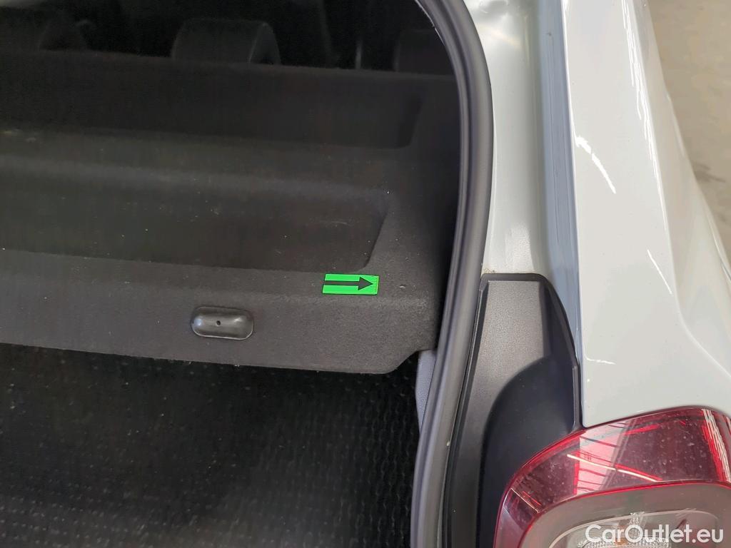  Dacia  Duster 1.5 Blue dCi 115CP Comfort 4WD #19