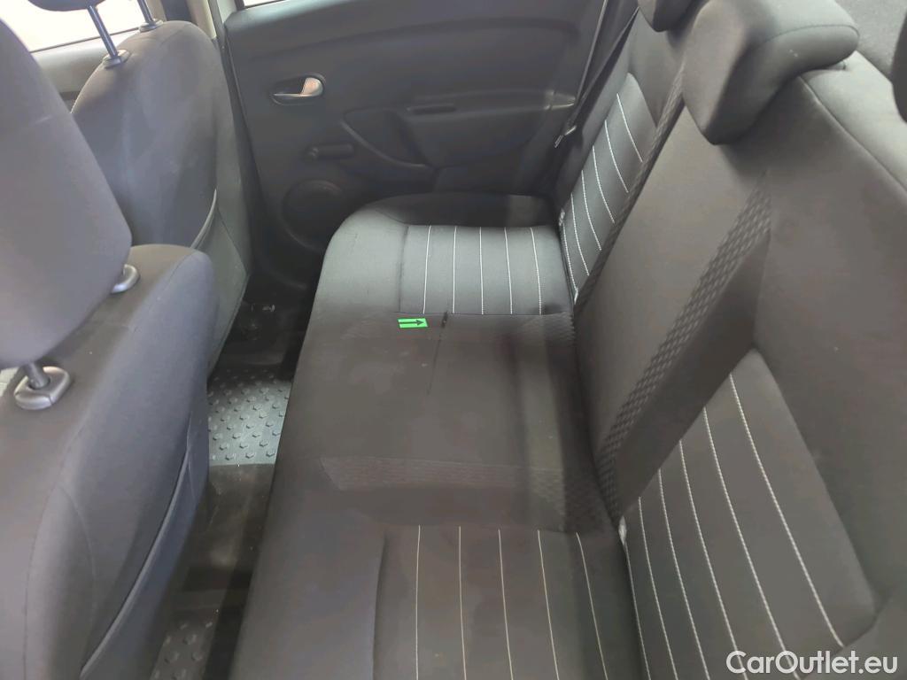  Dacia  Logan 0.9 TCe 90CP Laureate_Groupama #9