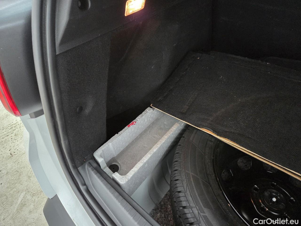  Dacia  Duster 1.5 Blue dCi 115CP Comfort 4WD #29