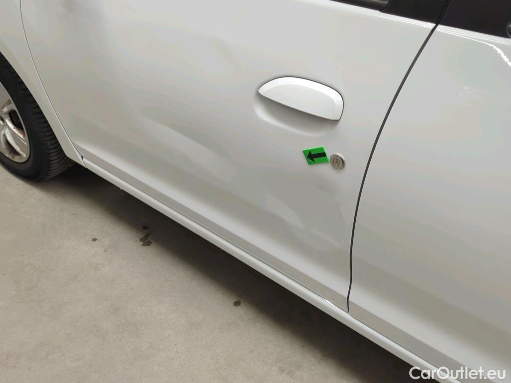  Dacia  Logan 0.9 TCe 90CP Laureate_Groupama #5