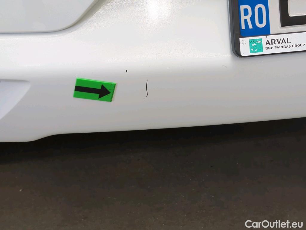  Dacia  Logan 0.9 TCe 90CP Laureate_Groupama #8