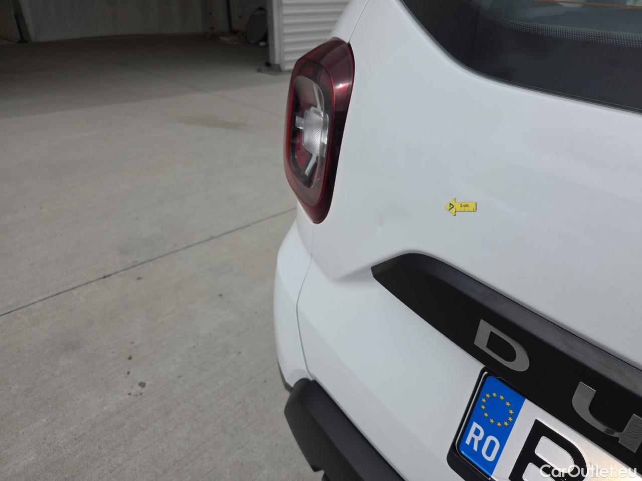  Dacia  Duster 1.5 Blue dCi 115CP Comfort 4WD #38