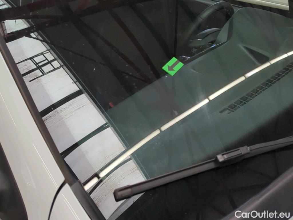  Dacia  Logan 0.9 TCe 90CP Laureate_Groupama #1