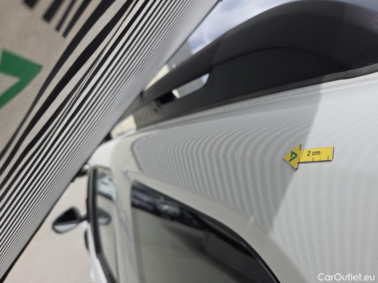  Dacia  Duster 1.5 Blue dCi 115CP Comfort 4WD #40